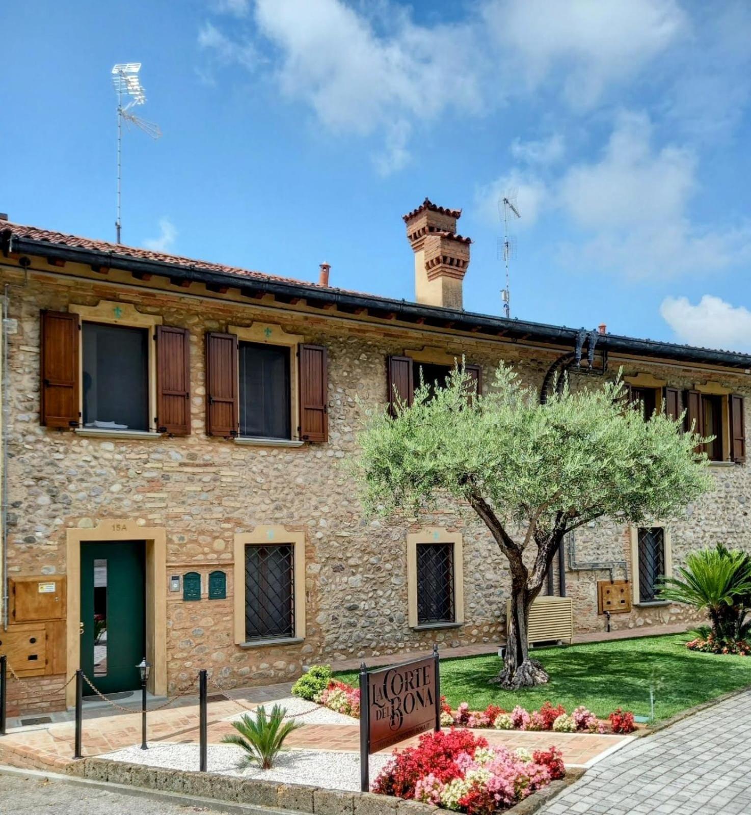 La Corte Del Bona - Vicino Alle Cantine E A Circa 15 Minuti Dal Lago Di Iseo - Apartment Erbusco Exterior photo